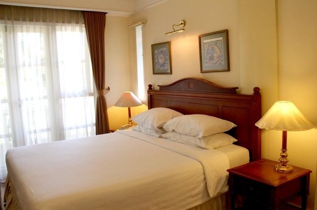 Ciputra Golf, Club & Hotel Surabaya Habitación foto